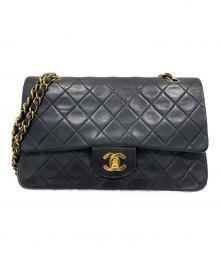 CHANEL（シャネル）の古着「Classic Matelassé Bag マトラッセ25 Ｗフラップチェーンショルダーバッグ」｜ブラック