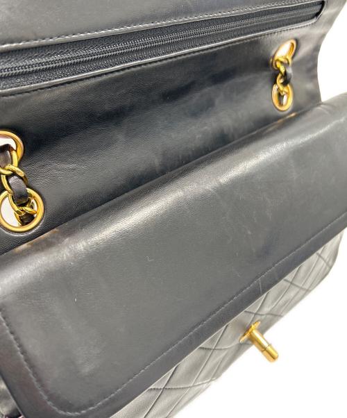 CHANEL（シャネル）CHANEL (シャネル) Classic Matelassé Bag マトラッセ25 Ｗフラップチェーンショルダーバッグ ブラック サイズ:25の古着・服飾アイテム