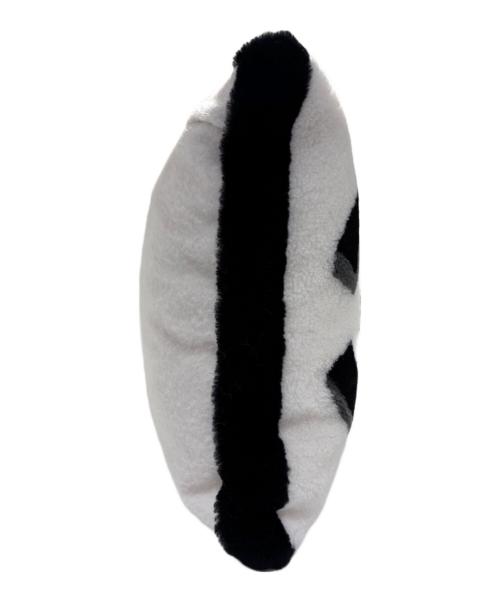 CHANEL（シャネル）CHANEL (シャネル) ココマーク ムートンクッション サイズ:-の古着・服飾アイテム