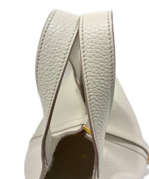 HERMES（エルメス）HERMES (エルメス) ピコタンロックPM/トリヨンクレマンス/べトン/U刻印2022年製/ゴールド金具/ハンドバッグ ベトン×ゴールド金具 サイズ:PMの古着・服飾アイテム