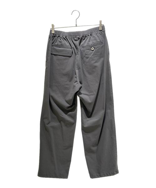 MAYKAM（メイカム）MAYKAM (メイカム) ベルトスラックス グレー サイズ:2の古着・服飾アイテム