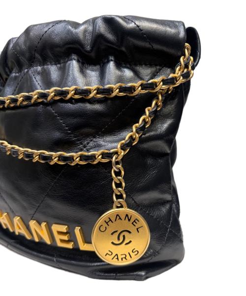 CHANEL（シャネル）CHANEL (シャネル) シャネル22 ミニ ブラック×ゴールド金具 サイズ:ミニの古着・服飾アイテム