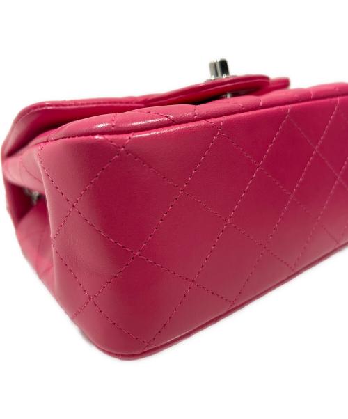 CHANEL（シャネル）CHANEL (シャネル) Mini Matelasse（ミニマトラッセ） ピンク×シルバー金具 サイズ:ミニ/miniの古着・服飾アイテム