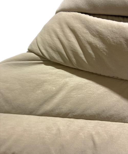 STONE ISLAND（ストーンアイランド）STONE ISLAND (ストーンアイランド) LOOM WOVEN ダウンジャケット　731541025 ベージュ サイズ:XXLの古着・服飾アイテム