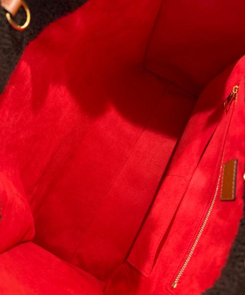 LOUIS VUITTON（ルイ ヴィトン）LOUIS VUITTON (ルイ ヴィトン) オンザゴーGM モノグラム・テディ ダークブラウン×アイボリー×ブラウン M55420 レディース シアリング トートバッグ サイズ:GMの古着・服飾アイテム