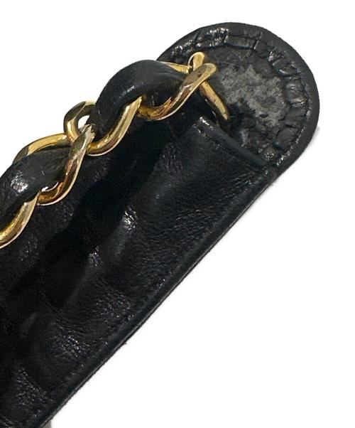 CHANEL（シャネル）CHANEL (シャネル) ダブルチェーンショルダーバッグ ブラック×ゴールド金具の古着・服飾アイテム