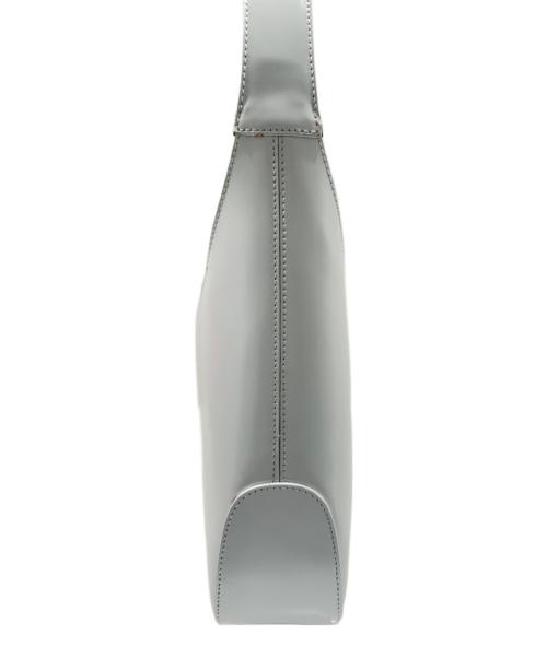 Salvatore Ferragamo（サルヴァトーレ フェラガモ）Salvatore Ferragamo (サルヴァトーレ フェラガモ) ガンチーニバックルショルダーバッグ ホワイト サイズ:-の古着・服飾アイテム