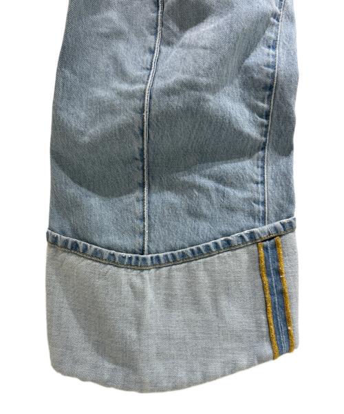 BOTTEGA VENETA（ボッテガベネタ）BOTTEGA VENETA (ボッテガベネタ) ブルーカーブドシェイプジーンズ スカイブルー サイズ:34の古着・服飾アイテム