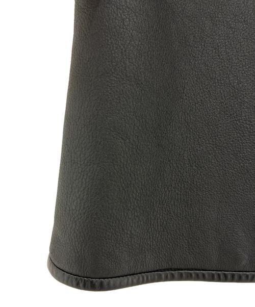 LOUIS VUITTON（ルイ ヴィトン）LOUIS VUITTON (ルイ ヴィトン) リバーシブルムートンロングコート FJLC05TBH ブラック サイズ:34の古着・服飾アイテム