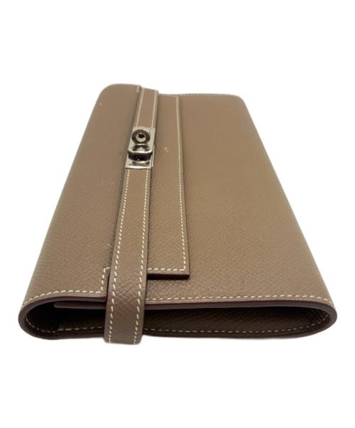 HERMES（エルメス）HERMES (エルメス) ケリーウォレット/Kelly Wallet エトゥープ×シルバー金具の古着・服飾アイテム