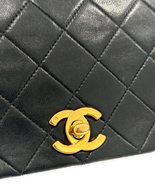 CHANEL（シャネル）CHANEL (シャネル) フルフラップマトラッセショルダーバッグ ブラック サイズ:23の古着・服飾アイテム