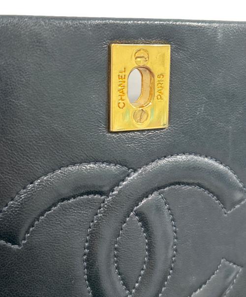 CHANEL（シャネル）CHANEL (シャネル) フルフラップマトラッセショルダーバッグ ブラック サイズ:23の古着・服飾アイテム