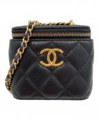 CHANELシャネル）の古着「マトラッセバニティバッグミニ」｜ブラック