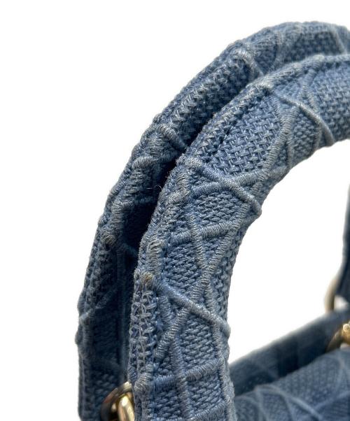 Christian Dior（クリスチャン ディオール）Christian Dior (クリスチャン ディオール) Lady Dior レディディオール D-LITE ミディアムバッグ ブルー サイズ:ミディアムの古着・服飾アイテム