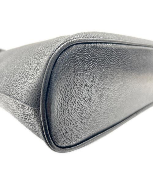 CHANEL（シャネル）CHANEL (シャネル) ココマークステッチハンドバッグ/キャビアスキン ブラック×ゴールド金具の古着・服飾アイテム