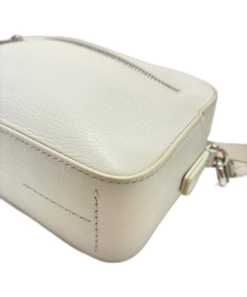 TIFFANY & Co.（ティファニー アンド コー）TIFFANY & Co. (ティファニー アンド コー) ロゴクロスボディショルダーバッグ ホワイトの古着・服飾アイテム