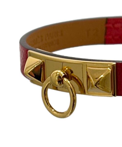 HERMES（エルメス）HERMES (エルメス) レザーブレスレット 《ミニ・リヴァル》/Mini Rivale Leather Bracelet/H011112CCS3T2 レッドの古着・服飾アイテム