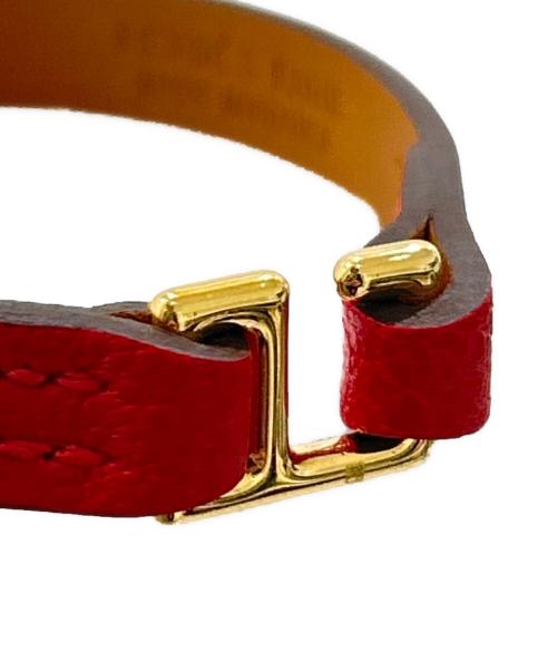 HERMES（エルメス）HERMES (エルメス) レザーブレスレット 《ミニ・リヴァル》/Mini Rivale Leather Bracelet/H011112CCS3T2 レッドの古着・服飾アイテム