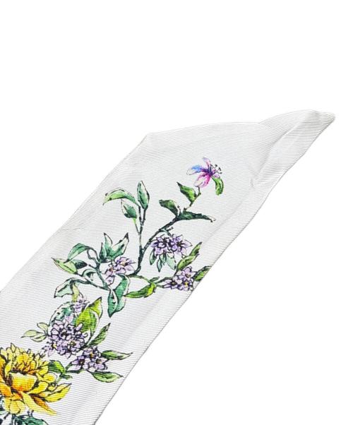 Christian Dior（クリスチャン ディオール）Christian Dior (クリスチャン ディオール) D-Floral ミッツァ スカーフ/シルクスカーフ ホワイト×ベージュ サイズ:105.0cm×6.0cmの古着・服飾アイテム