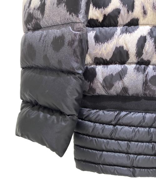 MONCLER（モンクレール）MONCLER (モンクレール) LEUCATE/ルカットダウンジャケット ブラック×ホワイト サイズ:1の古着・服飾アイテム