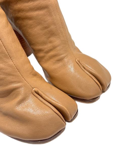 Maison Margiela（メゾンマルジェラ）Maison Margiela (メゾンマルジェラ) タビブーツ ベージュ サイズ:38の古着・服飾アイテム