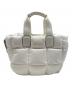 MONCLER (モンクレール) MINI CARADOC ハンドバッグ K109B5D00009M6278 ホワイト：70000円