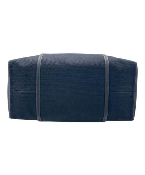 HERMES（エルメス）HERMES エトリヴィエール・ポケット27/Etriviere Pocket 27/ブルーマリン×ノワール/トワル・ゴエラン×ヴァッシュ・ハンター×ヴォー・スウィフト/シルバー金具/W刻印：2024年製 ブラック×ネイビー サイズ:27の古着・服飾アイテム