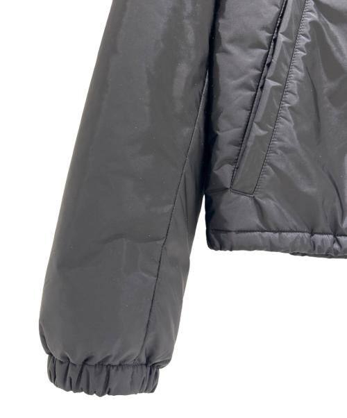 PRADA（プラダ）PRADA (プラダ) Re-Nylonブルゾンジャケット SGC905_1WQ8_F0002_S_OOO ブラック サイズ:Sの古着・服飾アイテム