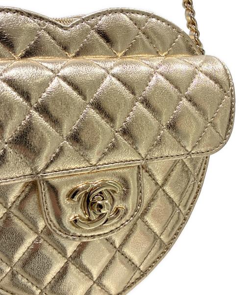 CHANEL（シャネル）CHANEL (シャネル) ハートシェイプ マトラッセショルダーバッグ/Heart-Shaped Matelassé Shoulder Bag/AS5764/ショルダーバッグ ゴールドの古着・服飾アイテム