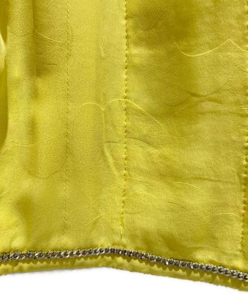 CHANEL（シャネル）CHANEL (シャネル) ノーカラーツイードジャケット P76339V68243 イエロー サイズ:38の古着・服飾アイテム