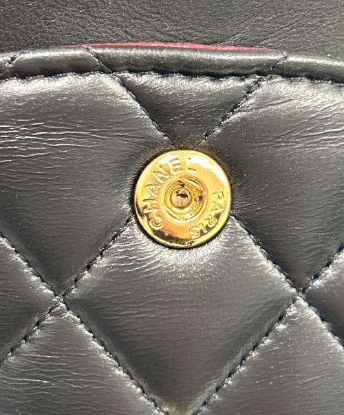CHANEL（シャネル）CHANEL (シャネル) Matelassé 25 Double Flap Chain Shoulder Bag/マトラッセ25 Wフラップチェーンショルダーバッグ ブラック/G金具 サイズ:25の古着・服飾アイテム