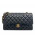 CHANEL（シャネル）の古着「Matelassé 25 Double Flap Chain Shoulder Bag/マトラッセ25 Wフラップチェーンショルダーバッグ」｜ブラック/G金具
