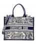 Christian Dior（クリスチャン ディオール）の古着「Dior Book Tote バッグ ミディアム M1324CETK_M34I」｜ホワイト×ネイビー