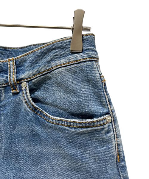 ETRO（エトロ）ETRO (エトロ) Back Horse Embroidered Denim Pants バックホースエンブロイダリー デニムパンツ インディゴ サイズ:31の古着・服飾アイテム