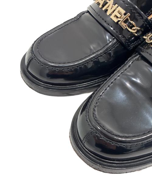CHANEL（シャネル）CHANEL (シャネル) ココマーク パテントレザー ローファー/Coco Mark Patent Leather Loafers Glossy Slip On Shoes/G37430 ブラック サイズ:36 1/2の古着・服飾アイテム
