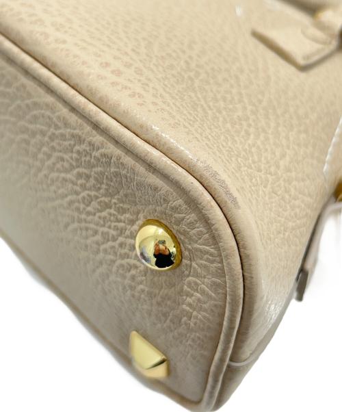 Maison Margiela（メゾンマルジェラ）Maison Margiela (メゾンマルジェラ) 「5AC」マイクロ ショルダーバッグ/5AC Micro Shoulder Bag アイボリー サイズ:マイクロの古着・服飾アイテム