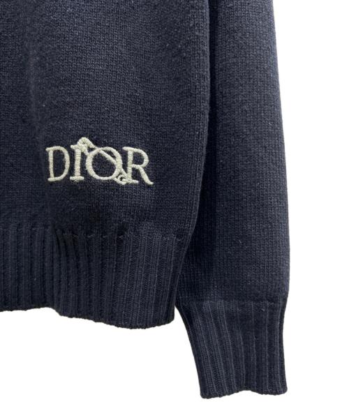 DIOR HOMME（ディオール オム）DIOR HOMME (ディオール オム) ジュディブレイムロゴ刺繍ニットプルオーバー/013M602BT213 ネイビー サイズ:XSの古着・服飾アイテム
