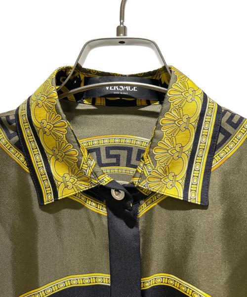 VERSACE（ヴェルサーチェ）VERSACE (ヴェルサーチェ) Baroque Pattern Silk Dress/バロック柄シルクワンピース/1016413 1A11528 ブラック×イエロー サイズ:38の古着・服飾アイテム