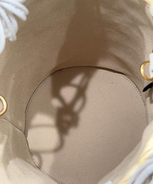 MIU MIU（ミュウミュウ）MIU MIU (ミュウミュウ) 21SS 2WAY Woven Bucket Bag 2WAYウーブンバケットバッグ 5BE062 ベージュの古着・服飾アイテム