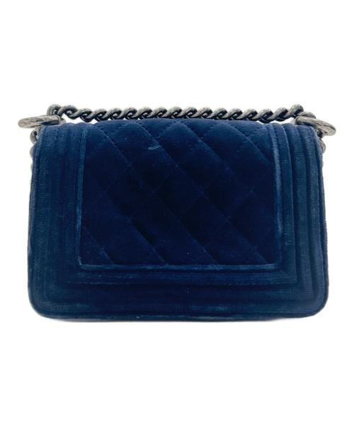 CHANEL（シャネル）CHANEL (シャネル) Mini Boy Chanel Chain Shoulder Bag/ミニボーイシャネルチェーンショルダーバッグ ブルー サイズ:ミニの古着・服飾アイテム