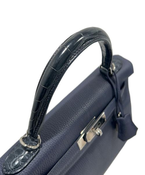HERMES（エルメス）HERMES (エルメス) ケリー 28 タッチ 内縫い/Kelly 28 Touch Retourne/トゴ×アリゲーター/ブルーニュイ/シルバー金具/Y刻印：2020年製 ブルーニュイ×シルバー金具 サイズ:28の古着・服飾アイテム