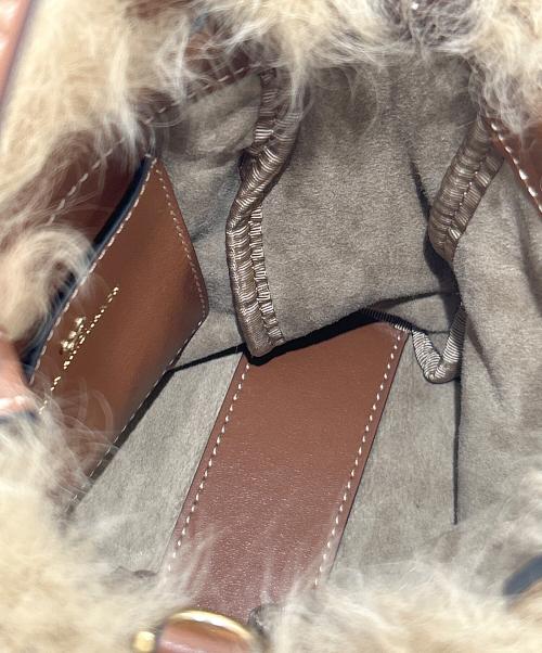 ANYA HINDMARCH（アニヤ・ハインドマーチ）ANYA HINDMARCH (アニヤ・ハインドマーチ) Eyes N/S Shearling Mini Tote Bag/Eyes N/S シアリングミニトート/52-101-15-090373 ベージュ サイズ:Fの古着・服飾アイテム