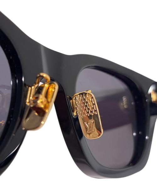 LOUIS VUITTON（ルイ ヴィトン）LOUIS VUITTON (ルイ ヴィトン) LV コンフィデンス・スクエア ラウンドサングラス ブラック サイズ:52□23 150の古着・服飾アイテム