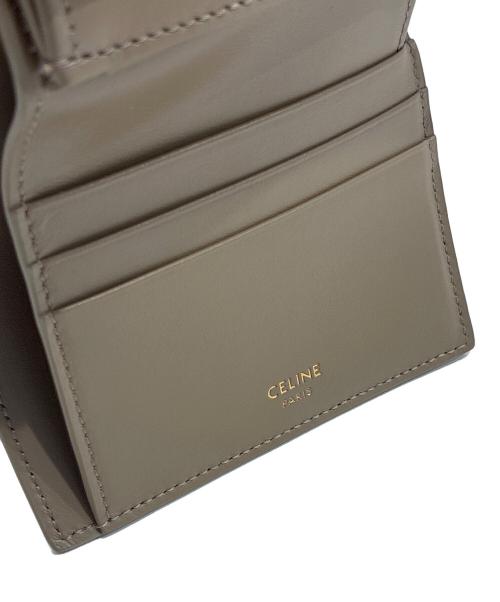 CELINE（セリーヌ）CELINE (セリーヌ) スモールトリフォールド16(セーズ)ウォレット ベージュの古着・服飾アイテム