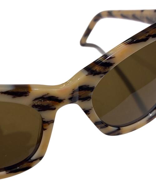 Saint Laurent Paris（サンローランパリ）Saint Laurent Paris (サンローランパリ) ヒョウ柄サングラス/SL213 LILY 014 ベージュ サイズ:52□21-14の古着・服飾アイテム