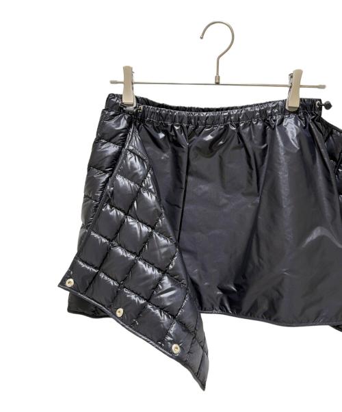 MONCLER（モンクレール）MONCLER (モンクレール) GONNAパデッドミニダウン巻きスカート ブラック サイズ:40の古着・服飾アイテム