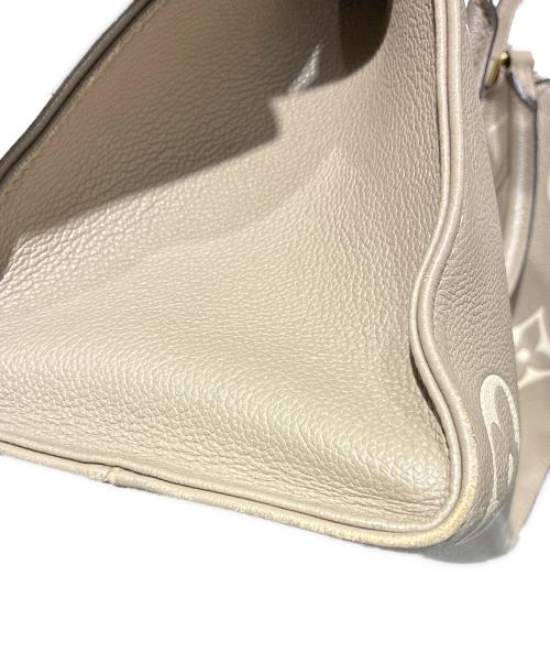 LOUIS VUITTON（ルイ ヴィトン）LOUIS VUITTON (ルイ ヴィトン) オンザゴーMM モノグラム・アンプラント トゥルトレール×クレーム サイズ:MMの古着・服飾アイテム