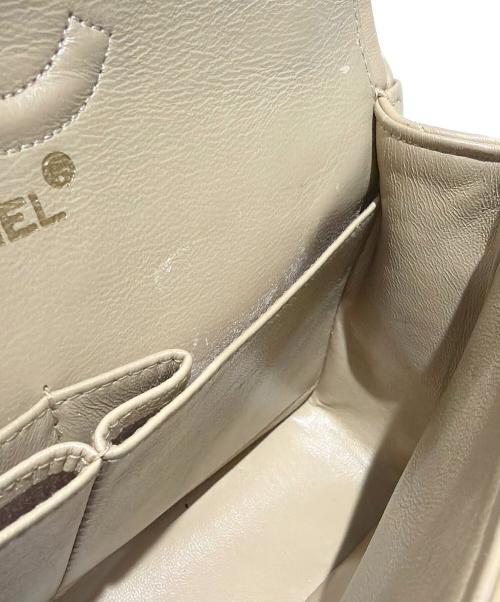 CHANEL（シャネル）CHANEL (シャネル) マトラッセ23 ダブルフラップチェーンショルダーバッグ ベージュ サイズ:23の古着・服飾アイテム