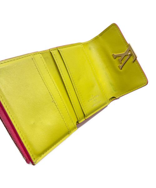 LOUIS VUITTON（ルイ ヴィトン）LOUIS VUITTON (ルイ ヴィトン) カプシーヌウォレット イエロー×ショッキングピンクの古着・服飾アイテム