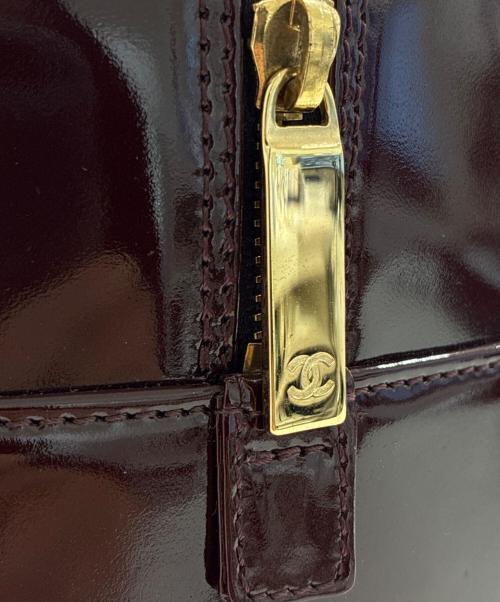 CHANEL（シャネル）CHANEL (シャネル) チョコバーココマーク エナメルハンドバッグ ブラウンの古着・服飾アイテム